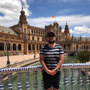 Meet your Posher, Dean